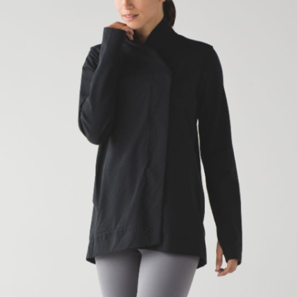 VGC Lululemon Belle Wrap - Black - Size 2
